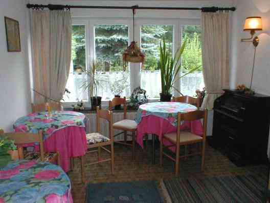 Ferienwohnung Gästehaus am Habichtswald, Zimmer