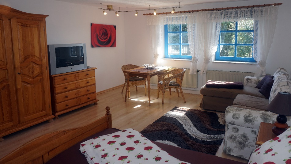 Ferienwohnung Ferienwohnung Schwalbennest, Zimmer