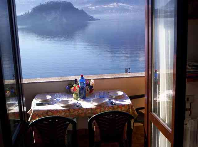 Ferienwohnung Centrolago  Varenna - via Pino 63 23829 Varenna - Anbieter Maurizio Corti